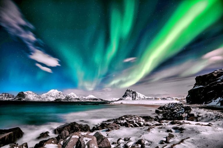 Cruceros de Expedición al Ártico: Aventura de Lujo en el Hielo