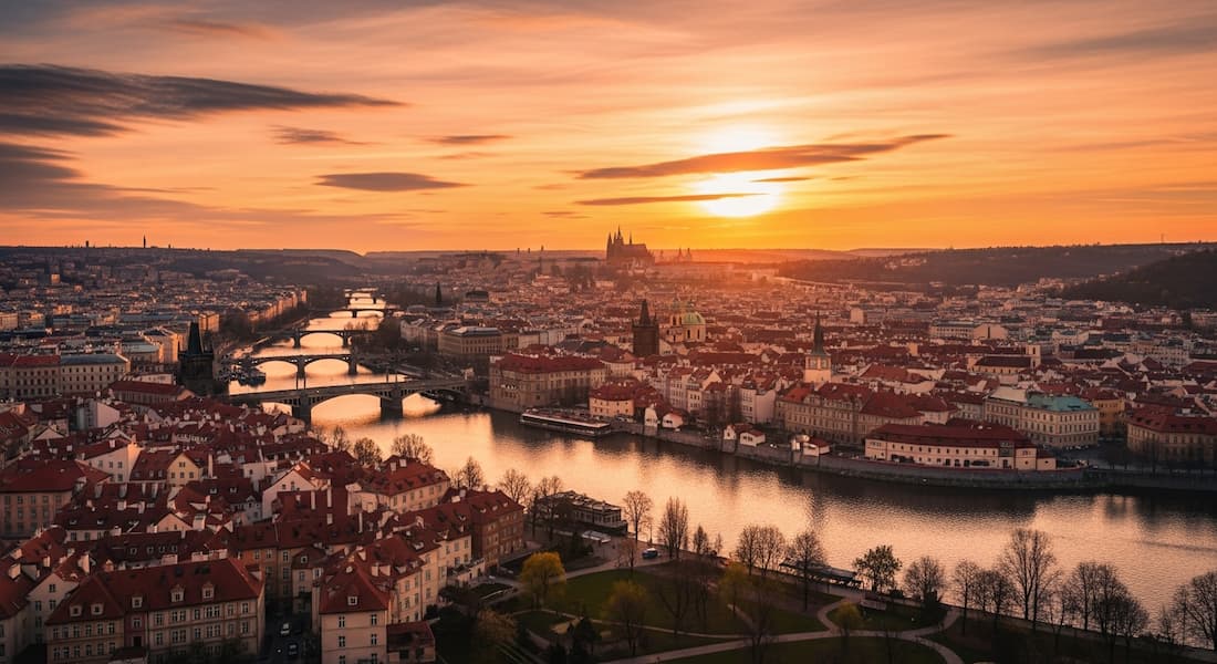 Vistas panorámicas de Praga desde la Colina de Petřín