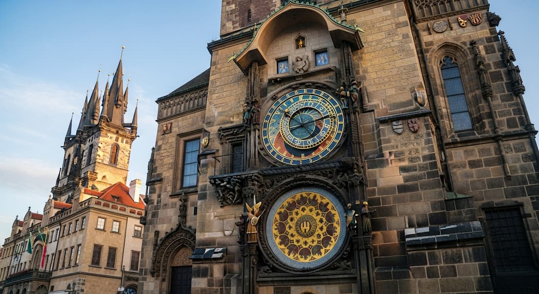 Reloj Astronómico en la Plaza de la Ciudad Vieja de Praga