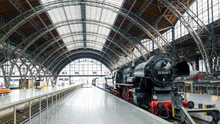 Trenes Nocturnos de Lujo en Europa: el Gran Renacimiento del Viaje Ferroviario